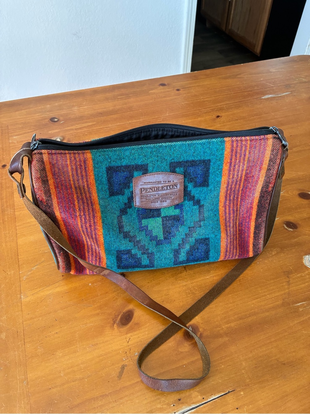 Pendleton Aztec Teal Orange Purse with Leather Strap